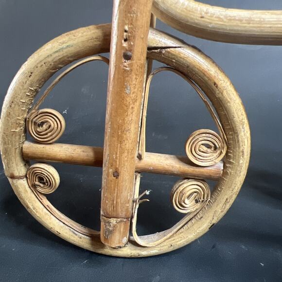 VTG Wicker Bamboo Tricycle Bike Planter Pot Holder 10” Tall Handcrafted - Picture 12 of 15